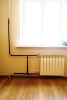 новая батарея установлена в комнате